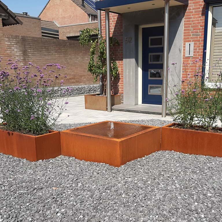 Συντριβάνι από ατσάλι corten 100 x 100 x 40 cm